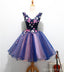 Δύο ιμάντες V ντεκολτέ χαριτωμένα φορέματα Homecoming Prom, προσιτά σύντομα φορέματα prom Party, τέλεια φορέματα Homecoming, CM321
