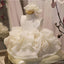 Elfenbeinerner Satin ärmellose süße Blumenmädchenkleider mit dem Bogen, süße kleine Mädchenkleider, FG042